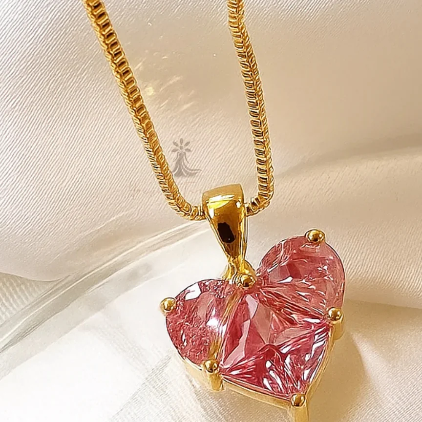 Pink Crystal Pendant Four-Side Phase Chain Necklace